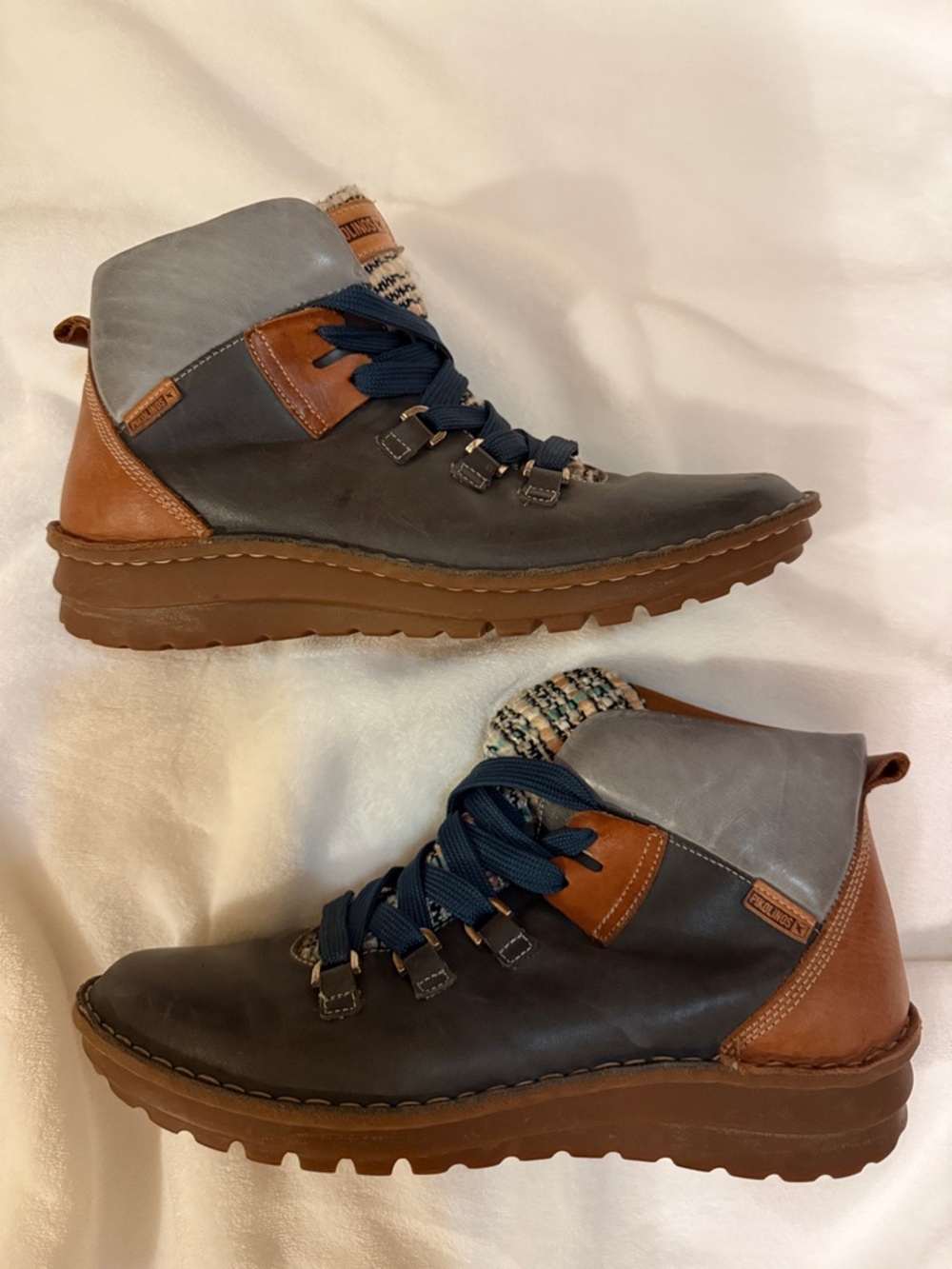 PIKOLINOS Two-Tone Gray, Brown & Navy Chukka Boots